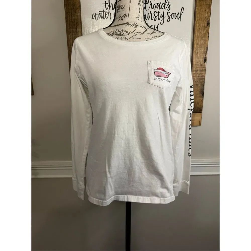 Vineyard Vines Women's Santa Whale Pocket Long Sleeve Graphic Tee White XS